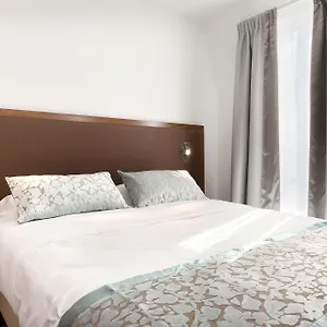 Le Trente Hotel Parigi