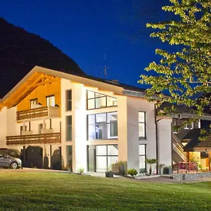 Hotel Les Moineaux, Bellevaux